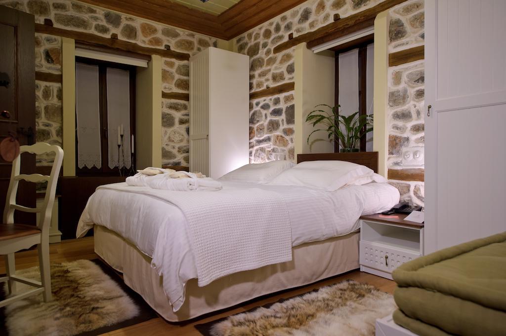 Orologopoulos Mansion Luxury Hotel Кастория Номер фото